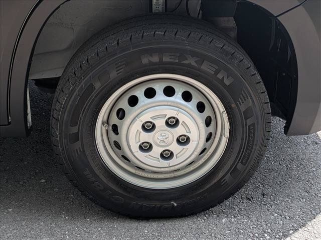 Used 2025 RAM ProMaster 2500 w/ Convenience Group FWD image 7