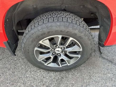 Certified 2022 Chevrolet Silverado 1500 RST image 30