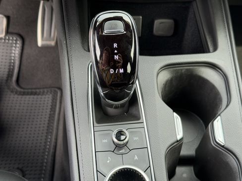 Certified 2023 Cadillac XT4 Sport w/ LPO, Onyx Lite Package image 26