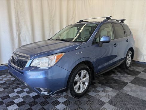 Used 2015 Subaru Forester 2.5i Premium w/ All-Weather Package AWD/4WD image 2