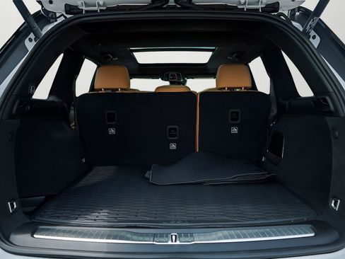 New 2025 Jeep Grand Cherokee Summit image 7