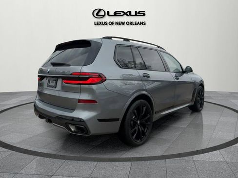 Used 2024 BMW X7 xDrive40i w/ M Sport Package image 7