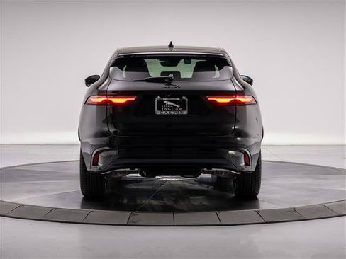 New 2025 Jaguar F-PACE R-Dynamic S AWD/4WD image 4