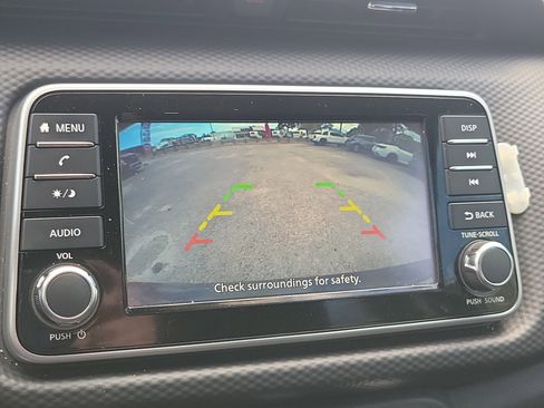 Used 2025 Nissan Kicks Play S image 19