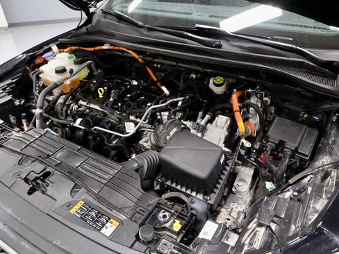 Certified 2023 Ford Escape ST-Line w/ Equipment Group 301A FWD image 17