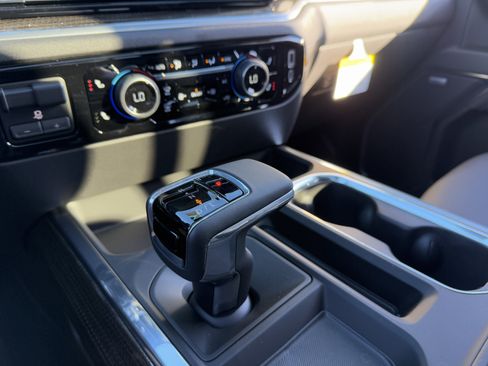 New 2026 Chevrolet Silverado 1500 LT Trail Boss w/ LT Trail Boss Premium Package image 18