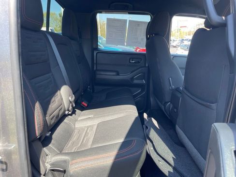 Certified 2023 Nissan Frontier PRO-4X w/ Technology Package AWD/4WD image 16