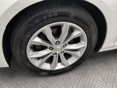 Used 2020 Chevrolet Malibu LT FWD image 31