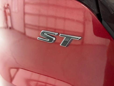 Used 2020 Buick Encore GX Select w/ Sport Touring Package AWD/4WD image 48