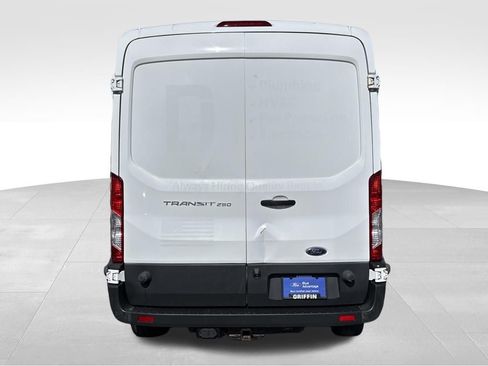 Certified 2017 Ford Transit 250 Base image 6