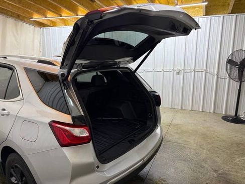 Used 2024 Chevrolet Equinox LT image 10