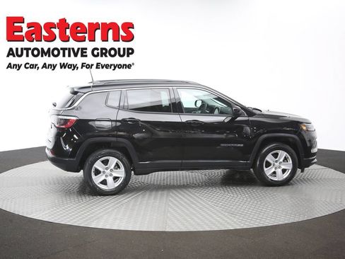 Used 2022 Jeep Compass Latitude AWD/4WD image 43