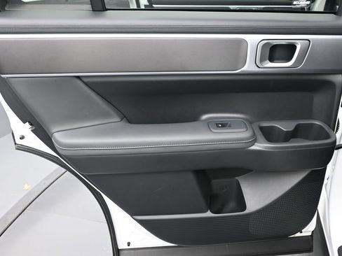 Certified 2025 Hyundai Santa Fe SEL image 23