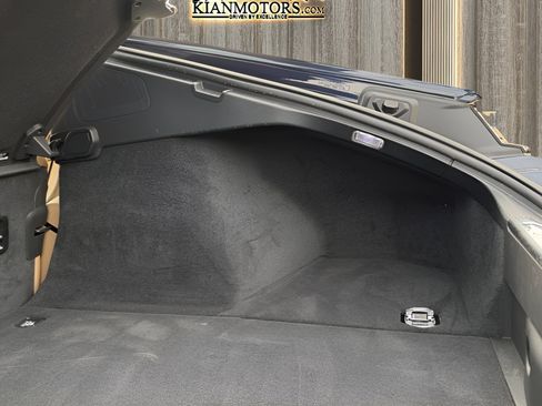 Used 2023 Porsche Panamera 4 Platinum Edition image 59