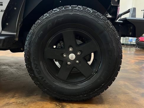 Used 2014 Jeep Wrangler Sport w/ Quick Order Package 23S image 11