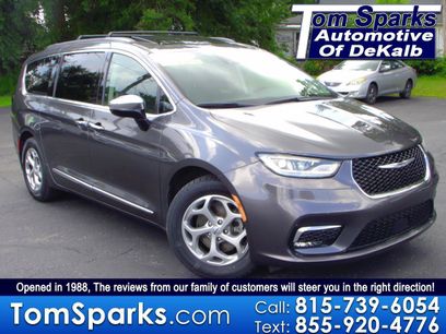 Used 2023 Chrysler Pacifica Limited
