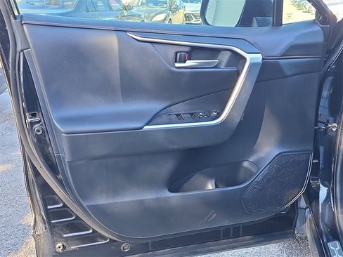 Used 2019 Toyota RAV4 Adventure image 26