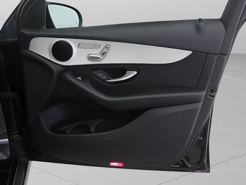 Certified 2022 Mercedes-Benz GLC 300 image 21