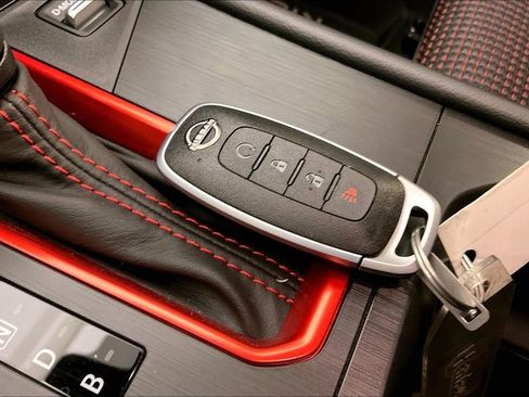 New 2026 Nissan Kicks SR w/ Cold Weather Package image 32