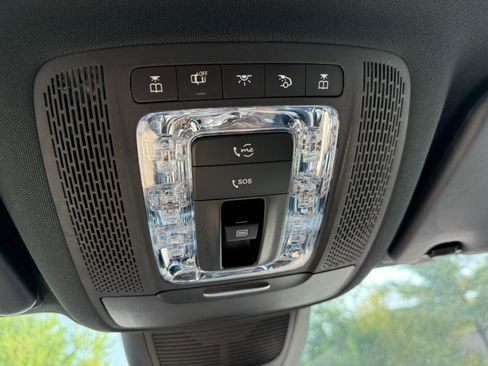 Used 2020 Mercedes-Benz GLE 350 4MATIC image 32