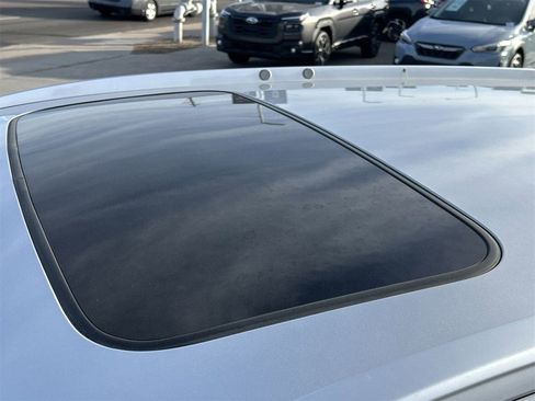 Used 2016 Honda CR-V Touring image 19