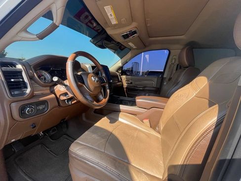 Used 2019 RAM 2500 Limited AWD/4WD image 11