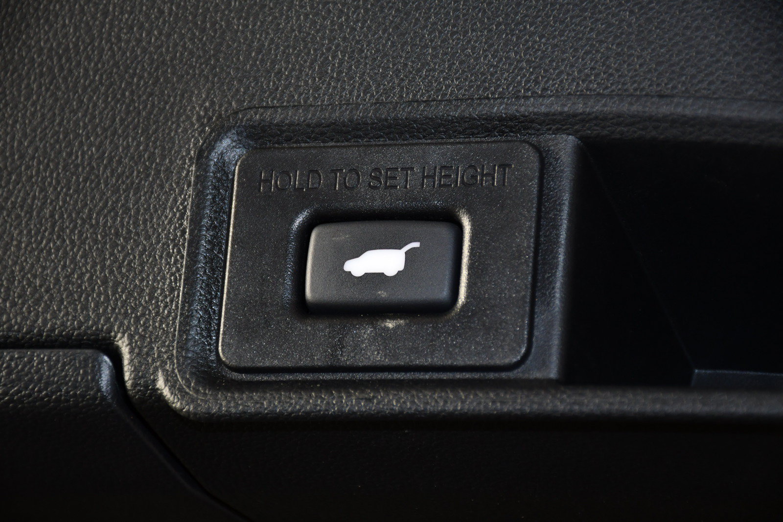 Used 2025 Acura RDX SH-AWD image 49