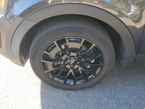 Certified 2022 Kia Telluride EX w/ EX Premium Package image 41