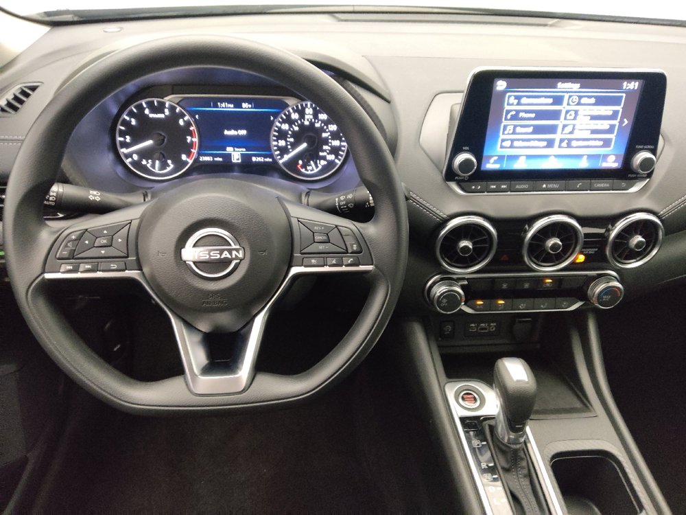 Used 2025 Nissan Sentra SV FWD image 22