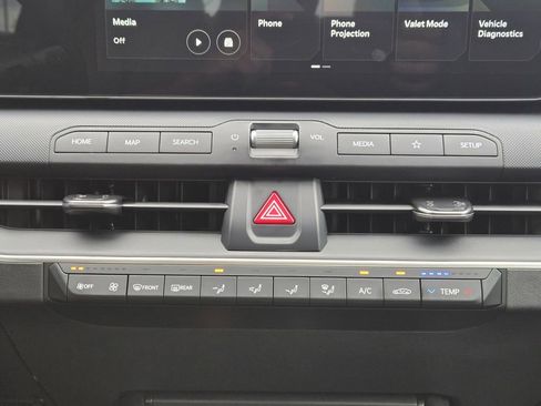 New 2026 Kia K4 FWD image 16