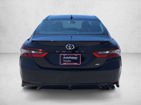 Used 2024 Toyota Camry SE FWD image 6