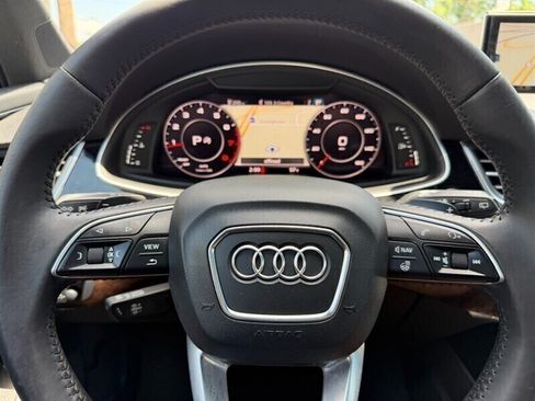 Used 2017 Audi Q7 3.0T Prestige AWD/4WD image 37