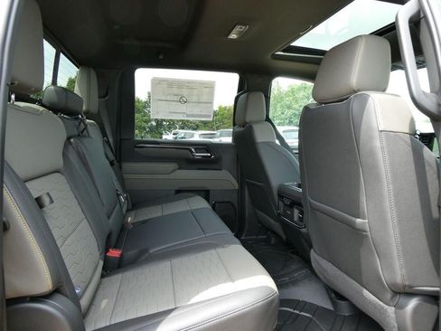 New 2026 Chevrolet Silverado 2500 ZR2 w/ LPO, Dark Essentials Package AWD/4WD image 14