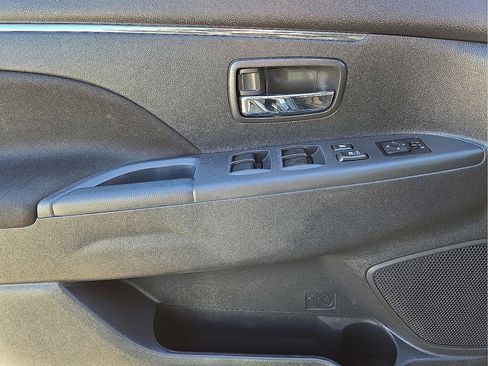 Used 2024 Mitsubishi Outlander Sport SE image 20