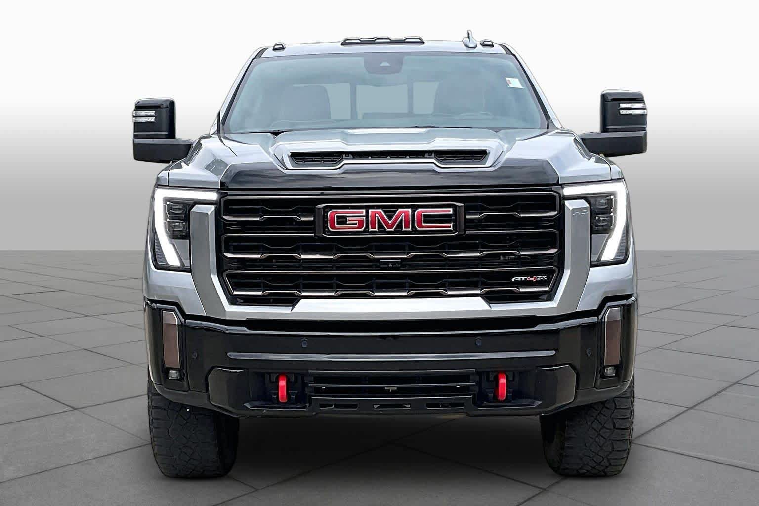 Used 2024 GMC Sierra 2500 AT4X AWD/4WD image 4