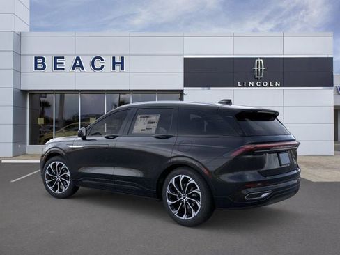 New 2026 Lincoln Nautilus Reserve AWD/4WD image 5