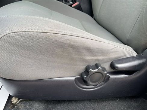 Used 2019 Toyota Tacoma SR5 image 13