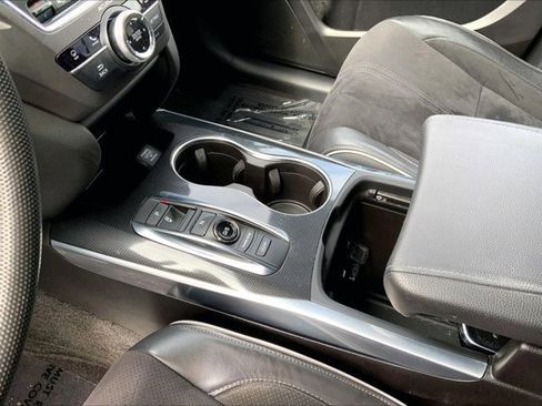 Used 2019 Acura MDX A-Spec image 17