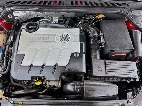 Used 2014 Volkswagen Jetta TDI image 29