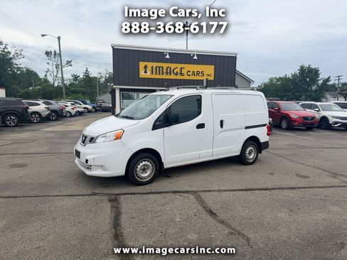 Used 2020 Nissan NV200 S FWD image 1