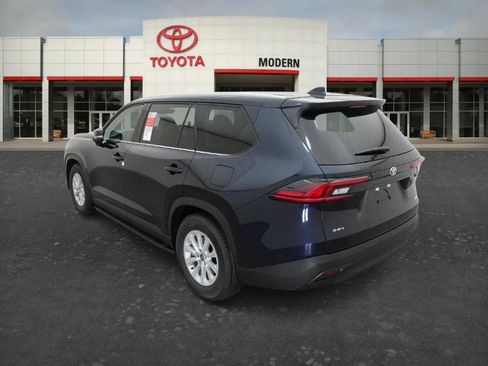 New 2026 Toyota Grand Highlander XLE FWD image 11