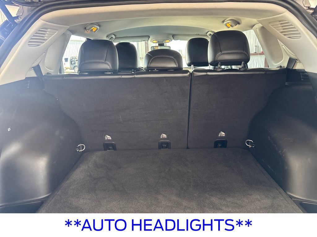 Used 2018 Jeep Compass Latitude w/ Popular Equipment Group AWD/4WD image 20