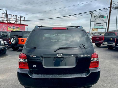Used 2005 Toyota Highlander 2WD V6 image 11