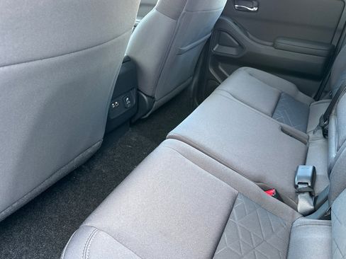 New 2026 Nissan Frontier SV w/ SV Convenience Package RWD image 9