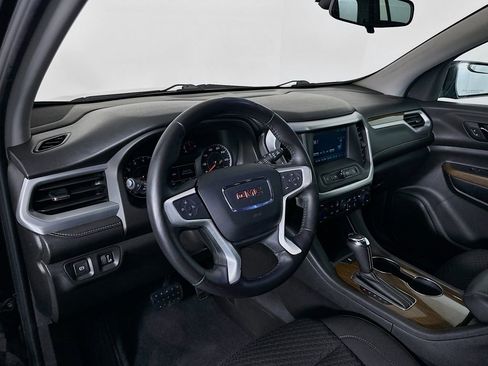 Used 2019 GMC Acadia SLE w/ LPO, Floor Liner Package image 9