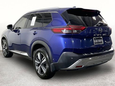 Used 2022 Nissan Rogue Platinum w/ Head-Up Display Package FWD image 17