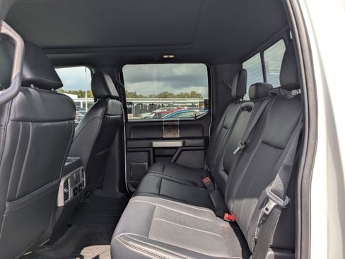 Used 2022 Ford F250 Lariat w/ Lariat Ultimate Package image 13