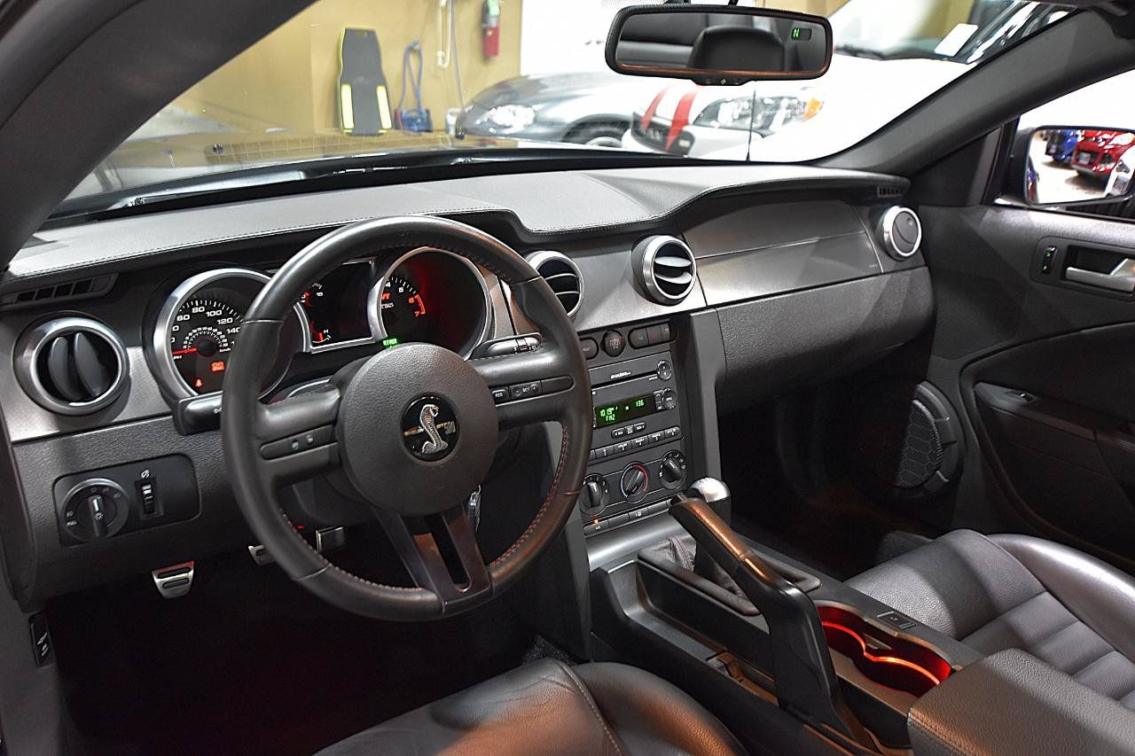 Used 2008 Ford Mustang Shelby GT500 RWD image 13