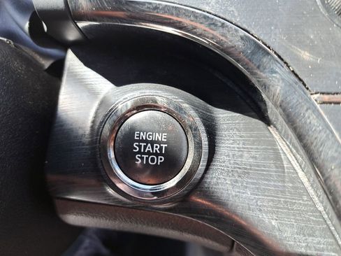 Used 2016 Toyota Avalon Touring image 28