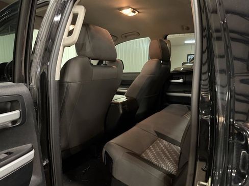 Used 2018 Toyota Tundra SR5 image 10